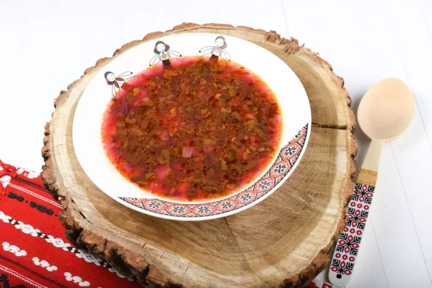 Ciorbă de lobodă de post Foto  Shutterstock