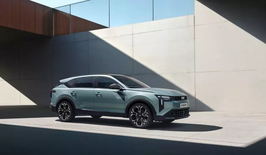 Noul model Dacia Striker