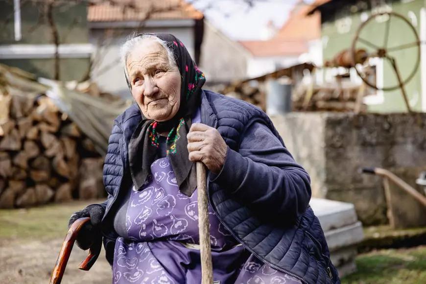 EXCLUSIV LIBERTATEA Mama lui Ilie Bolojan, către fiul ei premier: „Ai crescut dintr-un pământ puternic! Fă ce știi că trebuie făcut!”