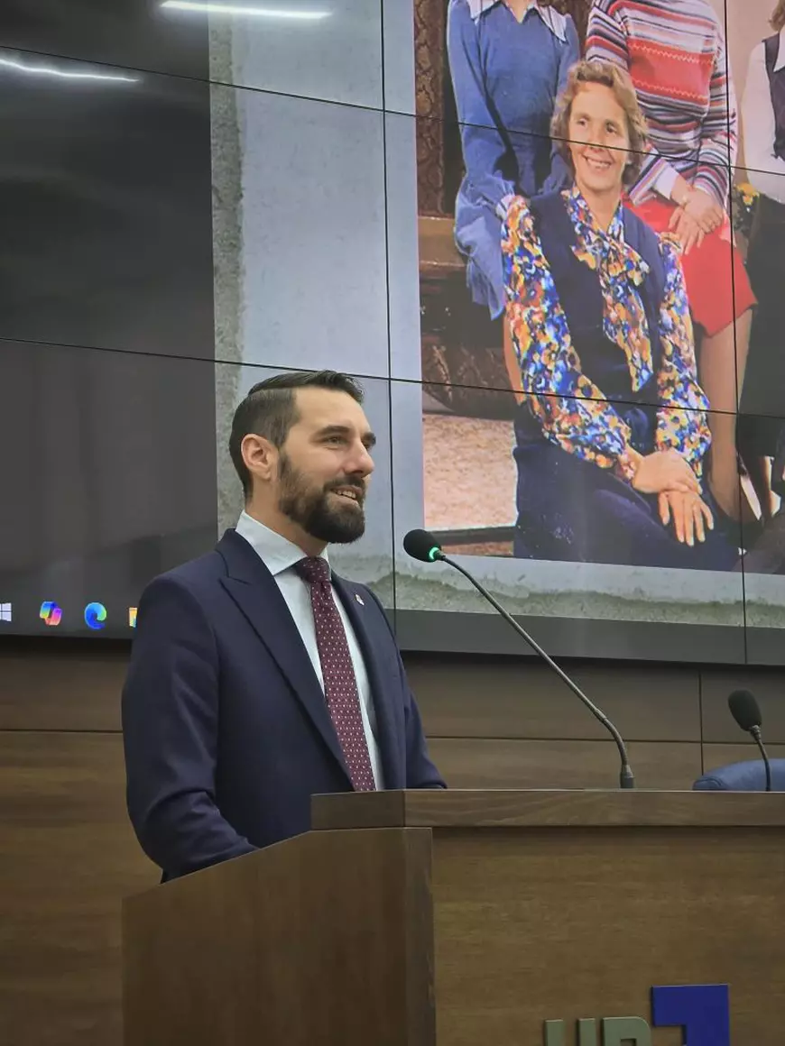 Nicolae al României și Regina Ana