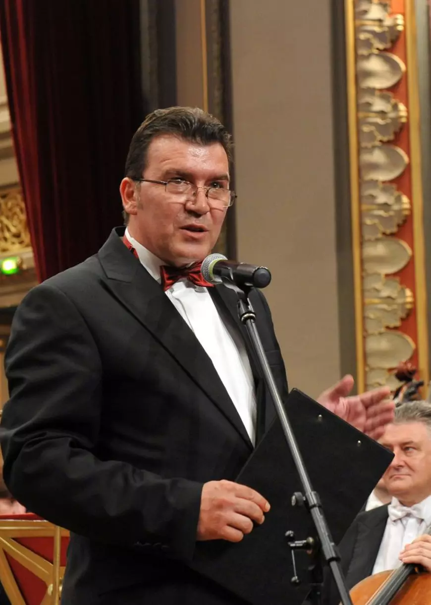 Războiul „Templelor”: Două grupări masonice își dispută în instanțe legitimitatea și apartenența la „Marea Lojă Națională din România”