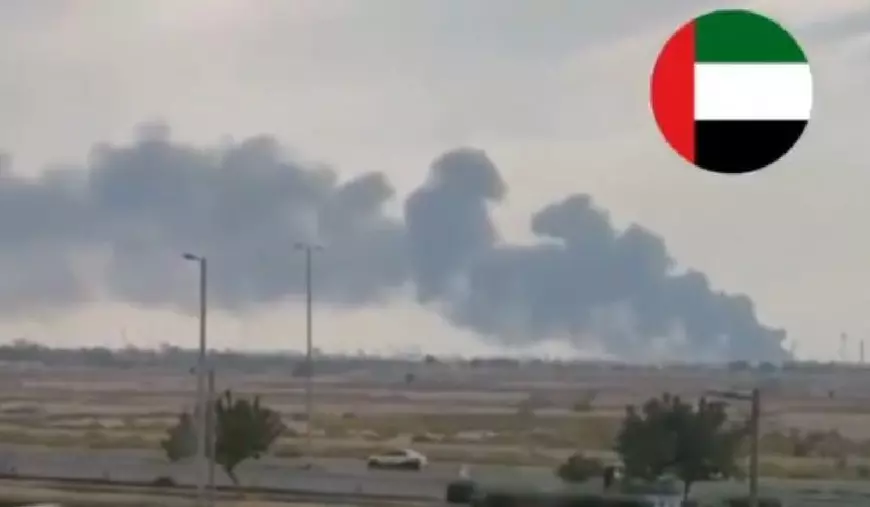 Coloane de fum negru se ridică din Rafinăria Ruwais din Abu Dhabi