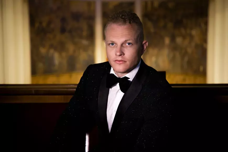Concertul „VIVO PER LEI” cu tenorul ŞTEFAN von KORCH şi soprana ELINA VELICA în premieră la Arad în cadrul „Galei Elitelor Arădene” pe 21 martie 