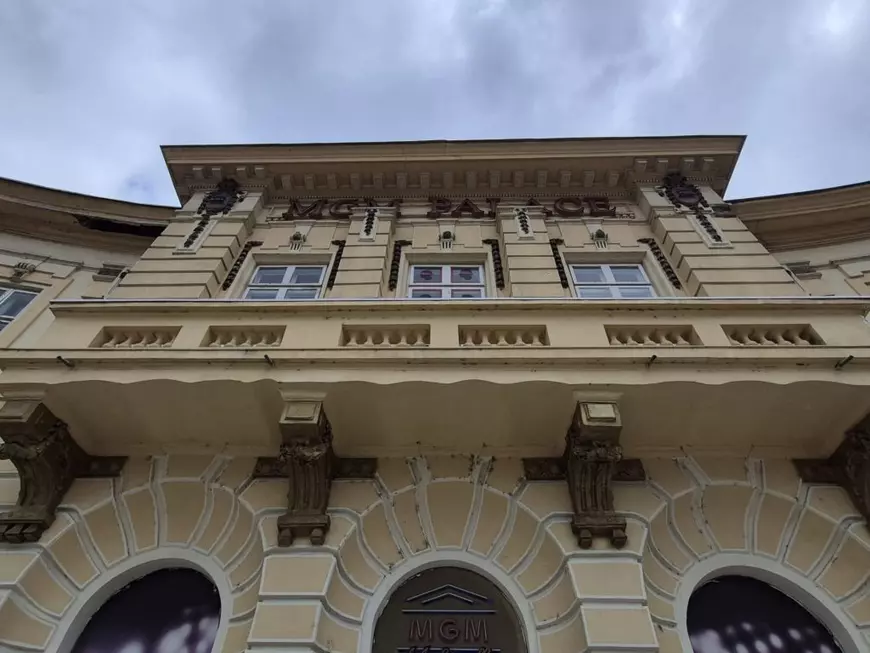 Povestea „Palatului Pescăriilor” din Tulcea: de la proiectul lui Grigore Antipa la clubul exclusivist de noapte frecventat de vedetele Capitalei