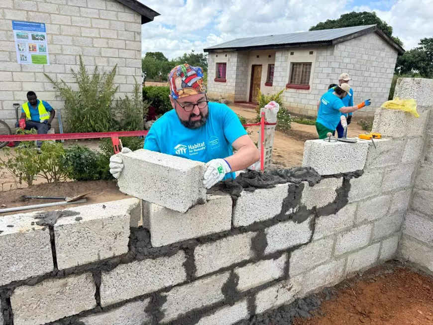 Bogdan Oprea, despre misiunile umanitare la care participă de zece ani: „Voluntariatul m-a făcut să mă descopăr pe mine însumi”