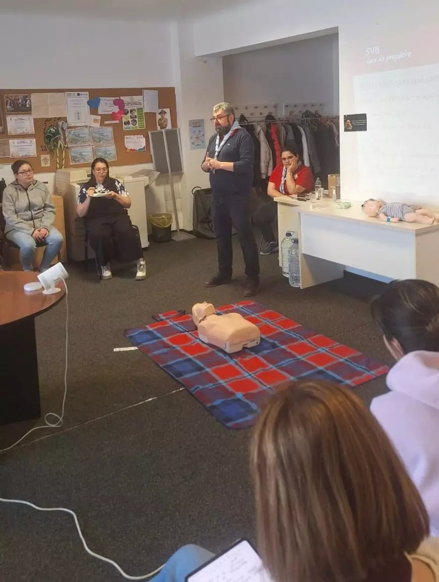 Bogdan Oprea, despre misiunile umanitare la care participă de zece ani: „Voluntariatul m-a făcut să mă descopăr pe mine însumi”