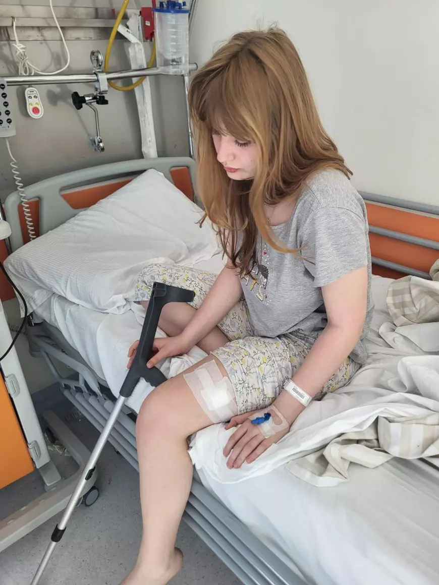 Apel umanitar pentru tânăra handbalistă Carina Vasile: „Trece prin cea mai dificilă luptă a vieții ei”