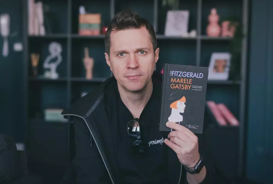 byron, prima trupă din România care creează o bibliotecă pentru tineri. Dan Byron: „Sistemul de educație din România nu dezvoltă gustul pentru lectură”