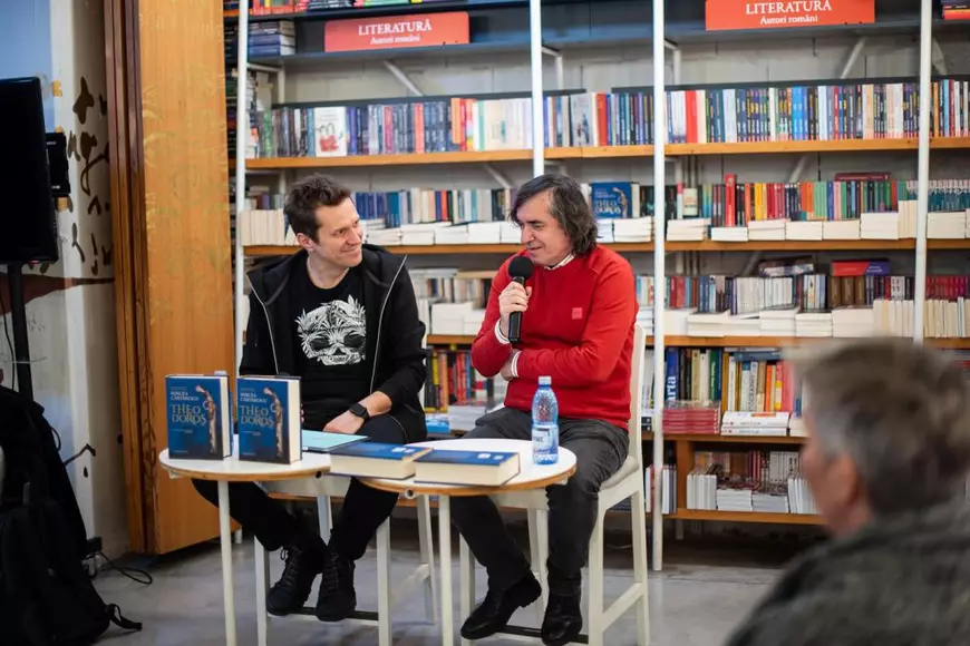 byron, prima trupă din România care creează o bibliotecă pentru tineri. Dan Byron: „Sistemul de educație din România nu dezvoltă gustul pentru lectură”