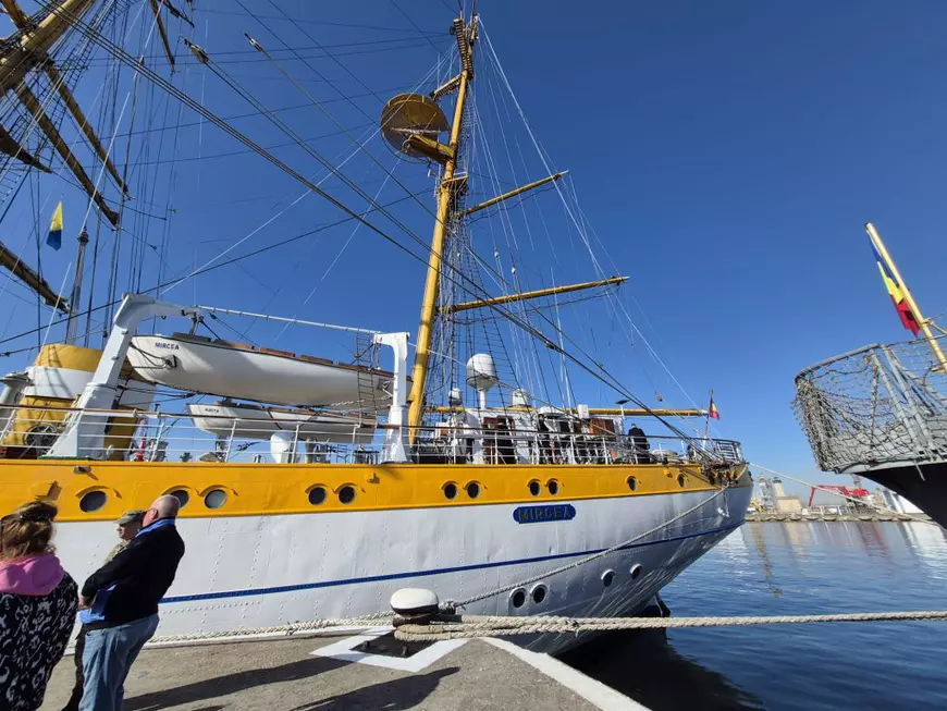 Nava-școală Mircea a plecat într-un marș internațional de cinci luni. Are programate escale în 15 porturi