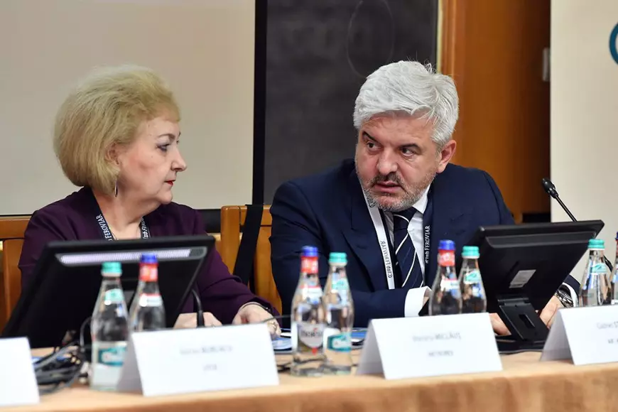 Cum a eșuat contractul de 103 milioane de euro dintre Metrorex și Alstom pentru trenuri noi. Compania de stat, nevoită să scumpească biletele de transport cu 40%, ca să supraviețuiască