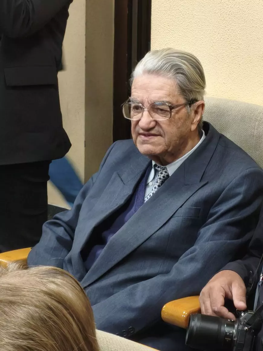 Peste 400.000 de lalele, la cea mai mare expoziție florală din România. Soiul unic care poate fi admirat doar la Pitești