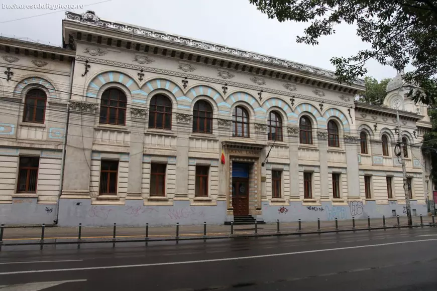 Topul celor mai bune licee din București. Cu ce medii uriașe s-a intrat anul trecut la „Lazăr” și „Vianu” și ce locuri sunt libere în 2026