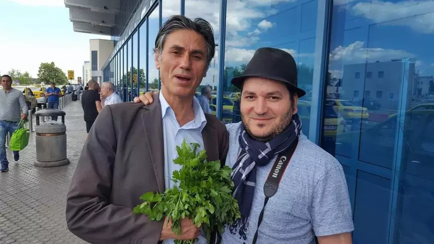 Marius Daniel Popescu: „Cunosc foarte bine toate fațetele lumii literare din România, unele dintre aceste fațete sunt groaznice, îmi pare rău pentru mulți scriitori din țară”