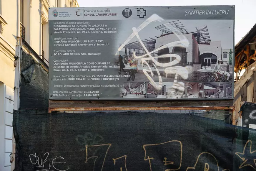 Palatul Voievodal Curtea Veche așteaptă restaurarea: povestea unui monument unic în România abandonat ani la rând 