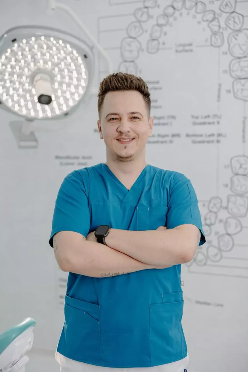 Medicii stomatologi și-ar putea plăti Rezidențiatul, la propunerea Patronatului Medicilor Stomatologi din România. Statul ar economisi 140 de milioane de lei