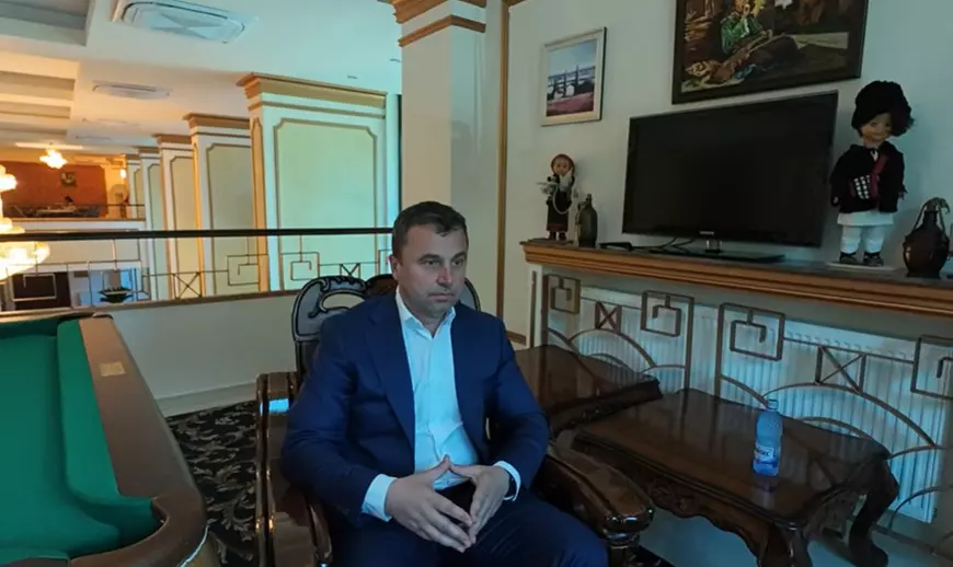 Ce se întâmplă cu rezervările pe litoral după incidentele cu drone și mine și cum reacționează hotelierii din stațiuni