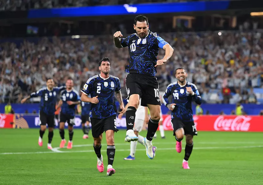 Messi, în săritură