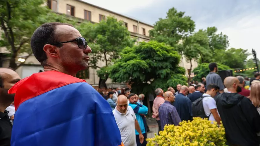 Protest organizat de un partid pro-rus în fața Comisiei Electorale Centrale Foto: Profimedia