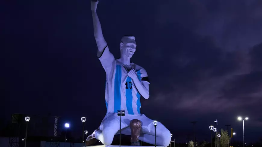 Statuia lui Leo Messi