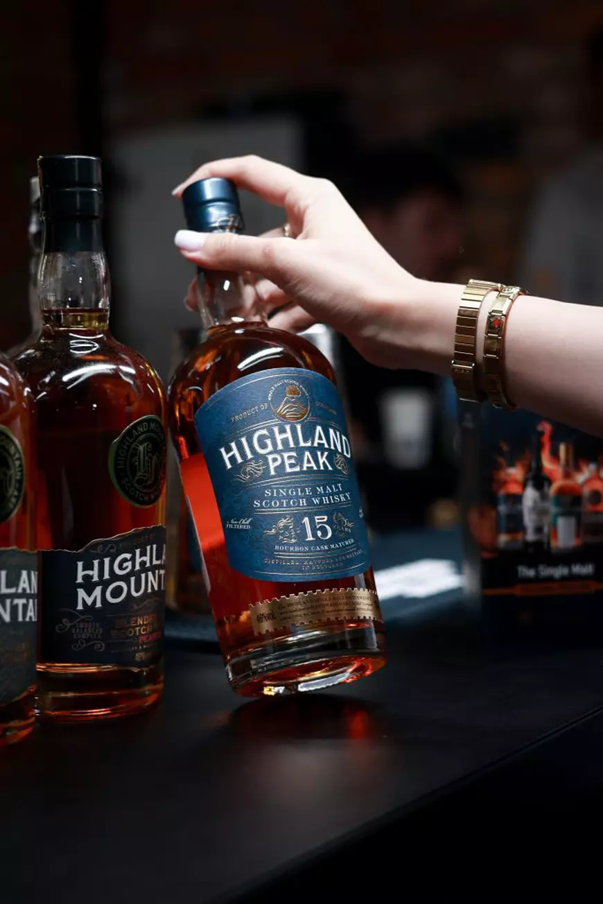 Alexandrion Group face o nouă investiţie în dezvoltarea categoriei single malt din România prin lansarea Single Malt Community