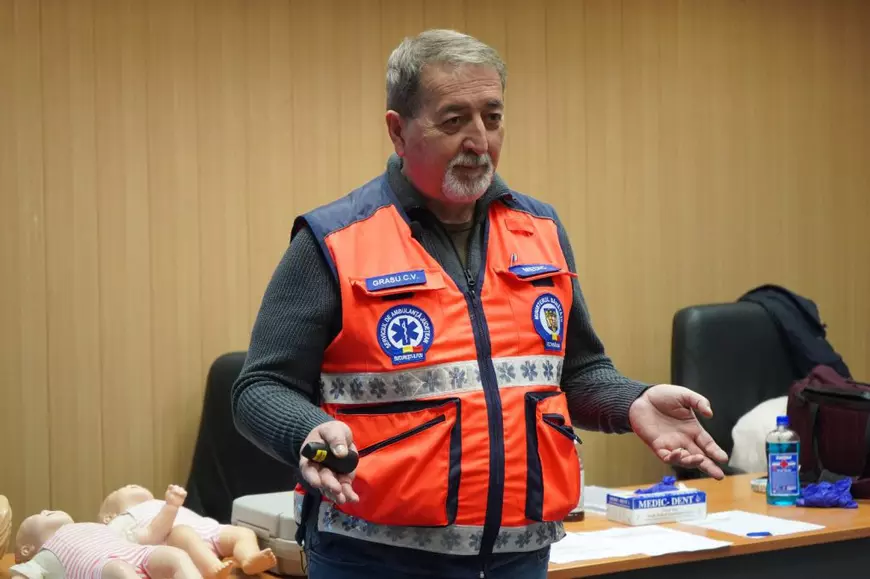 120 de ani de la înființarea primei Societăți de Salvare din București. „Ambulanța nu a fost niciodată doar o instituție sau un loc de muncă. A fost și rămâne un mod de viață”