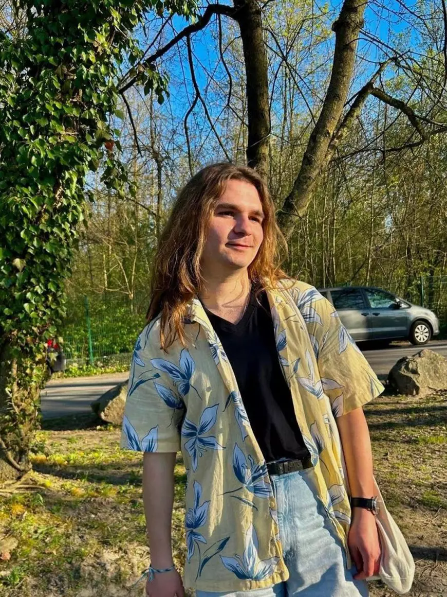 Cum este să studiezi în Franța și în Țările de Jos. Patru tineri români au povestit despre costuri, facultate și dorul de casă 
