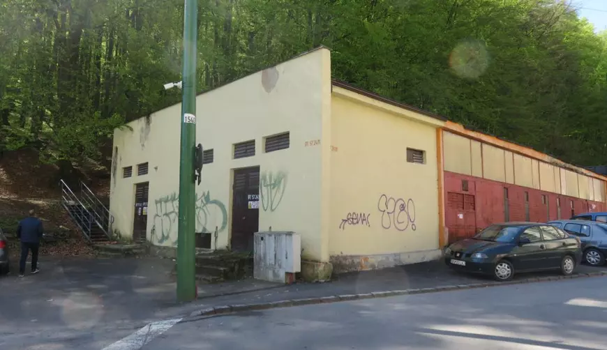 Zece troițe istorice din Șcheii Brașovului, vechi de sute de ani, restaurate cu fonduri europene de aproape două milioane de euro