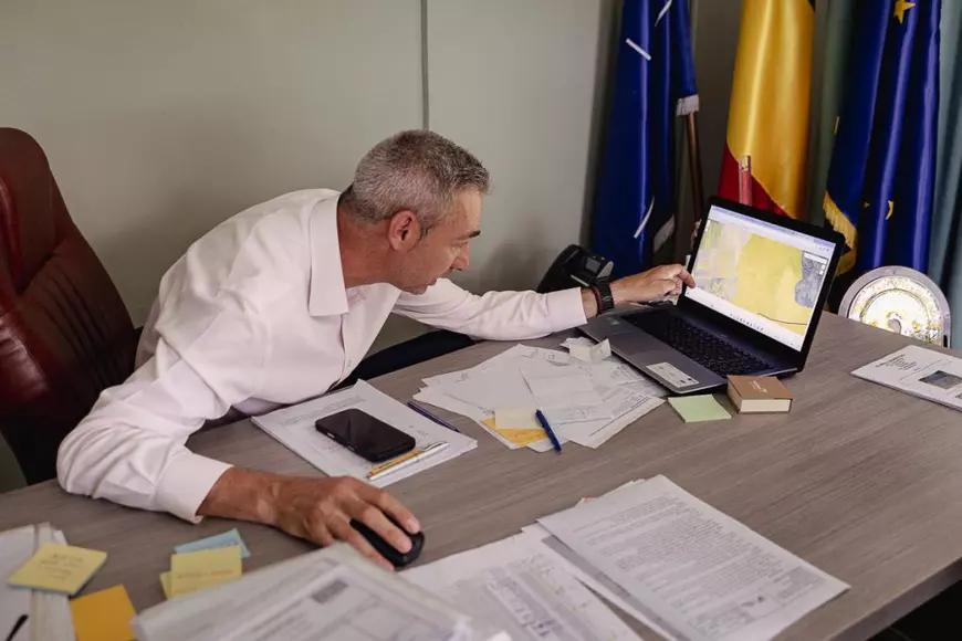 Cazul lui Iosif Fodor, băieţelul de 3 ani ucis de câini pe un teren viran al Primăriei Mărăşeşti