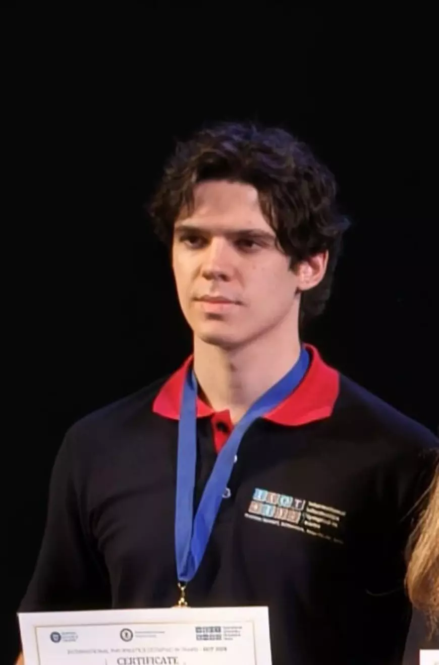 David Mărghidan, singurul român medaliat cu aur la Olimpiada internațională de matematică în 2026: „M-am simțit eliberat când am aflat” 