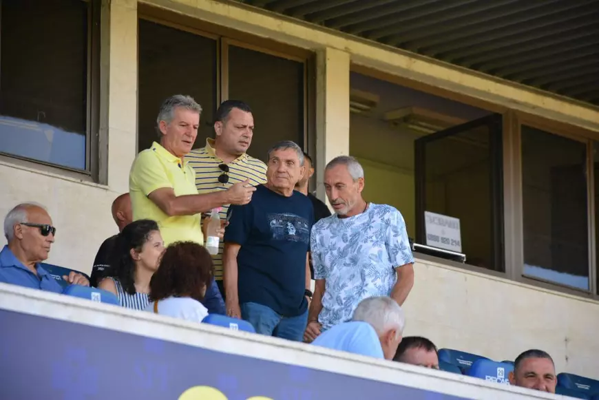 Fotbalistul care susține că Gică Hagi n-a trecut niciodată de el: „Pur și simplu nu mișca!”