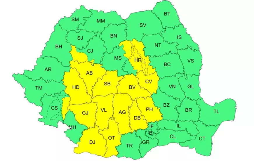 16 județe lovite sâmbătă de furtuni cu grindină și ploi torențiale. Harta zonelor vizate de avertizarea meteo ANM cod galben
