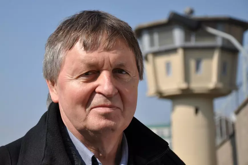 65 de ani de la ridicarea Zidului Berlinului. Hartmut Richter, est-german care a reușit să evadeze în Vest: „Am înotat patru ore într-un canal”