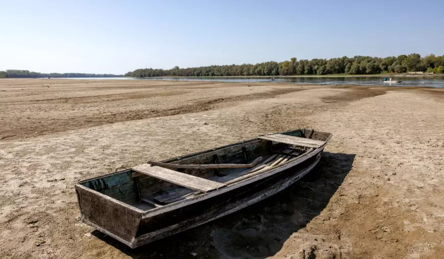 Cele trei recomandări de la Apele Române pentru oameni, în contextul secetei de pe Dunăre: cum să economisească apa