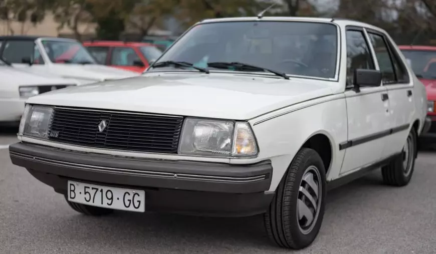 Povestea neștiută a proiectului Dacia 1800 și a producției Renault 18 în România: ce spune fiul designerului Gaston Juchet despre modelele istorice