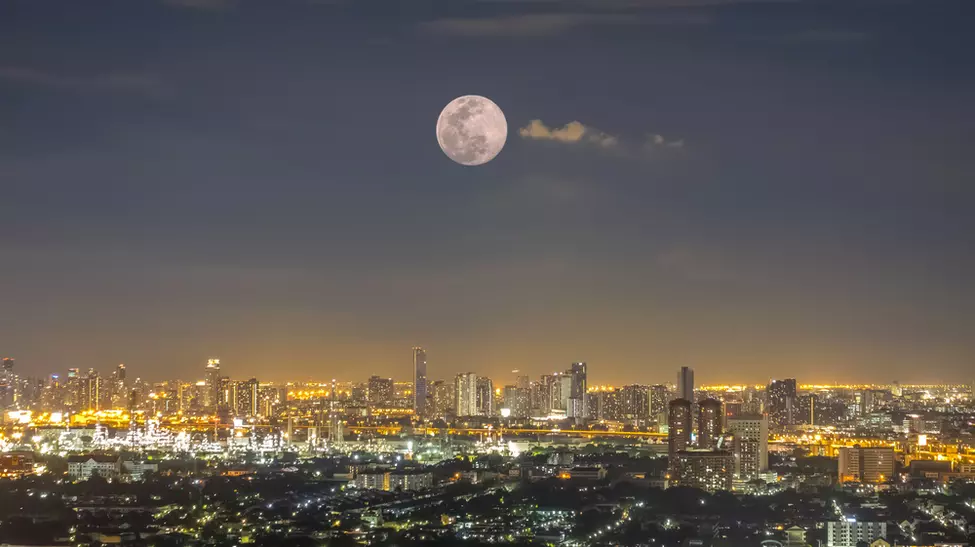 curiozitati-luna.jpg