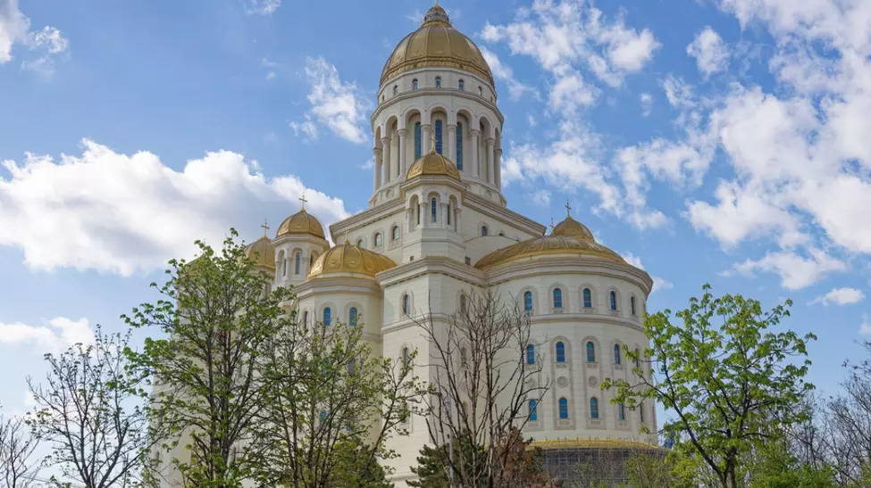 Patriarhia neagă legătura cu Radu Gyr după cântarea "Avem o țară"