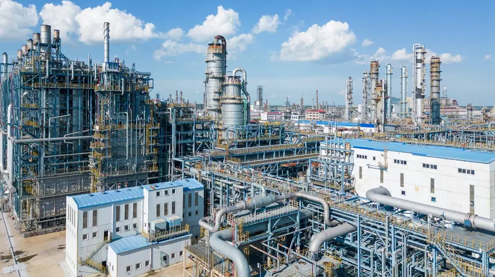 Impactul suspendării achizițiilor de petrol rusesc în România