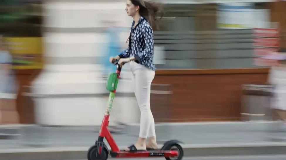 Asigurarea RCA devine obligatorie pentru trotinete și biciclete electrice