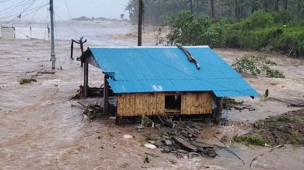 Un milion de oameni evacuați în Filipine, înainte de super-taifun