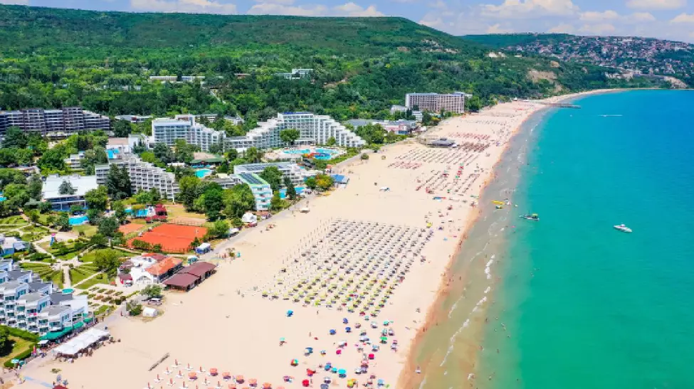 Bulgaria trece la euro din ianuarie 2026
