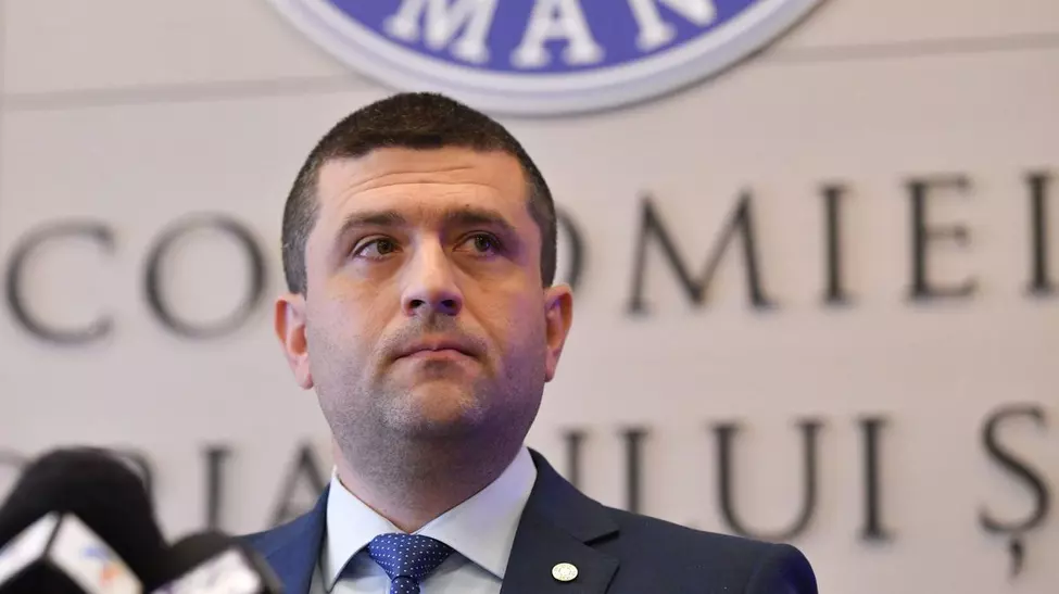 Radu Miruță răspunde criticilor și își apără tatăl