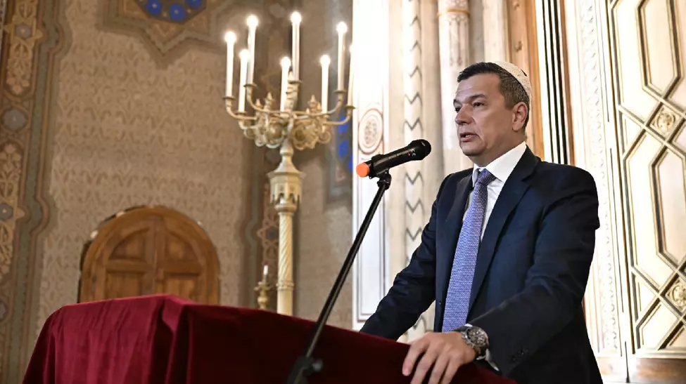 Grindeanu absent în Parlament la votul PSD