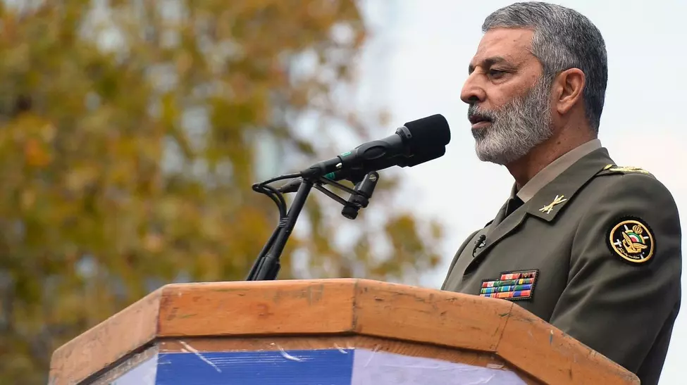Iranul și-a revizuit doctrina militară