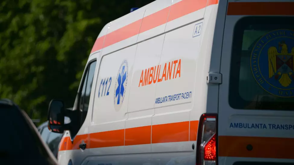 Bărbat rănit în accident în Vâlcea, din nou rănit