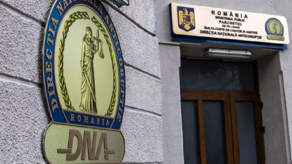 Corupție la ANAF București: directori sub control judiciar