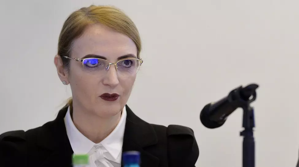 Înalta Curte acuză Guvernul Bolojan de neplata salariilor