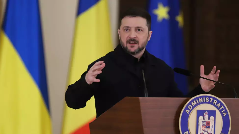 Zelenski la Paris: discuții cu Macron despre Rusia