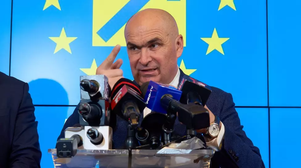 Bolojan certat de prim-vicepreședinți în PNL