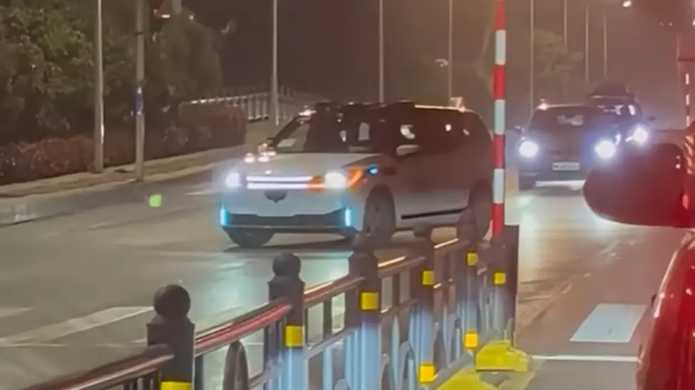 Accidente cu robotaxiuri Apollo Go în Wuhan, China